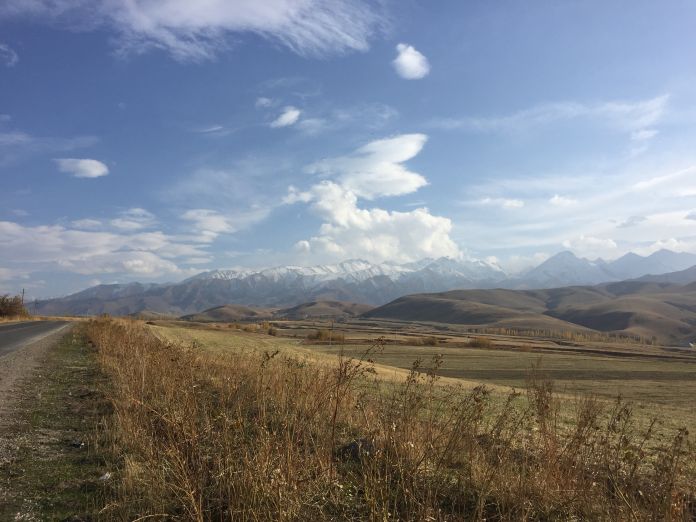 Kirgistan - małe wspólnoty katolickie między wysokimi górami