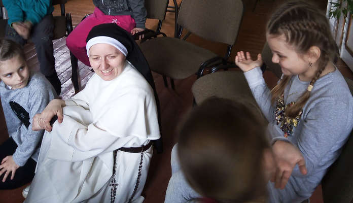 Sióstry Dominikanki w Parafii pw. Św. Kryrzaa w Baranowiczach na Białorusi
